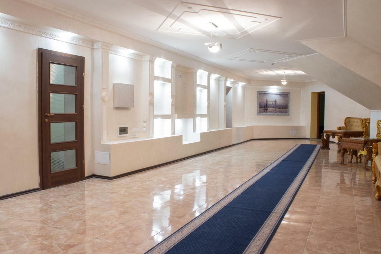 Hotel Britaniya Charkiw Exterior foto